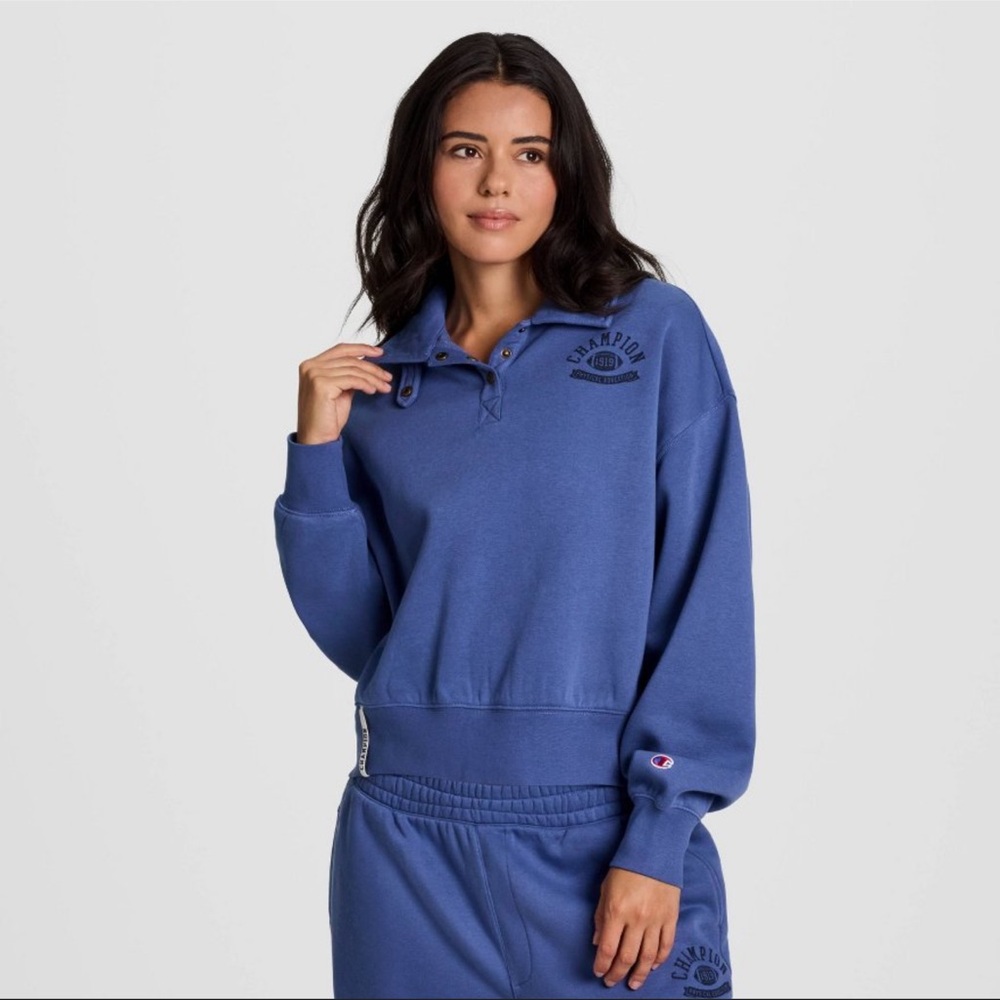 Champion Women's Long Sleeve Fleece 1/4 Snap Cropped Pullover - Blue M